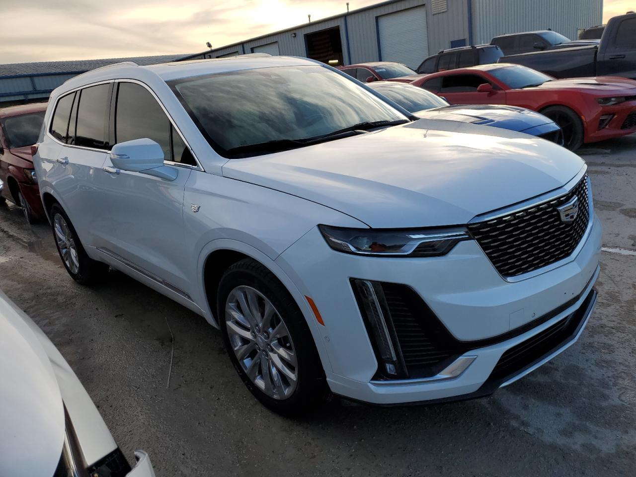 Photo 4 VIN: 1GYKPCRS3MZ209786 - CADILLAC XT6 