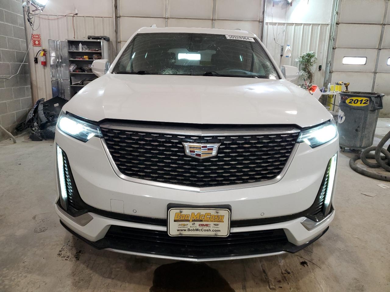 Photo 4 VIN: 1GYKPCRS4MZ153244 - CADILLAC XT6 