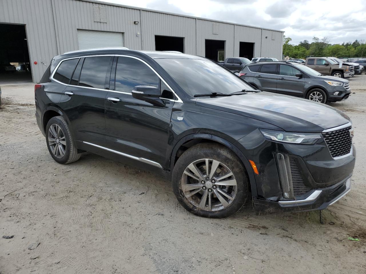 Photo 3 VIN: 1GYKPCRSXNZ110089 - CADILLAC XT6 