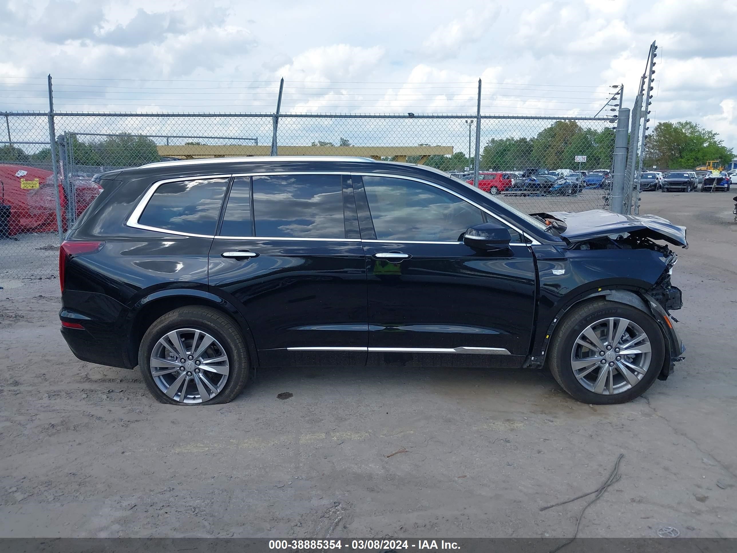 Photo 12 VIN: 1GYKPDRS0PZ134460 - CADILLAC XT6 