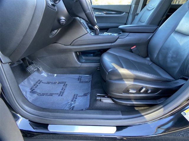 Photo 9 VIN: 1GYKPDRS2LZ105066 - CADILLAC XT6 