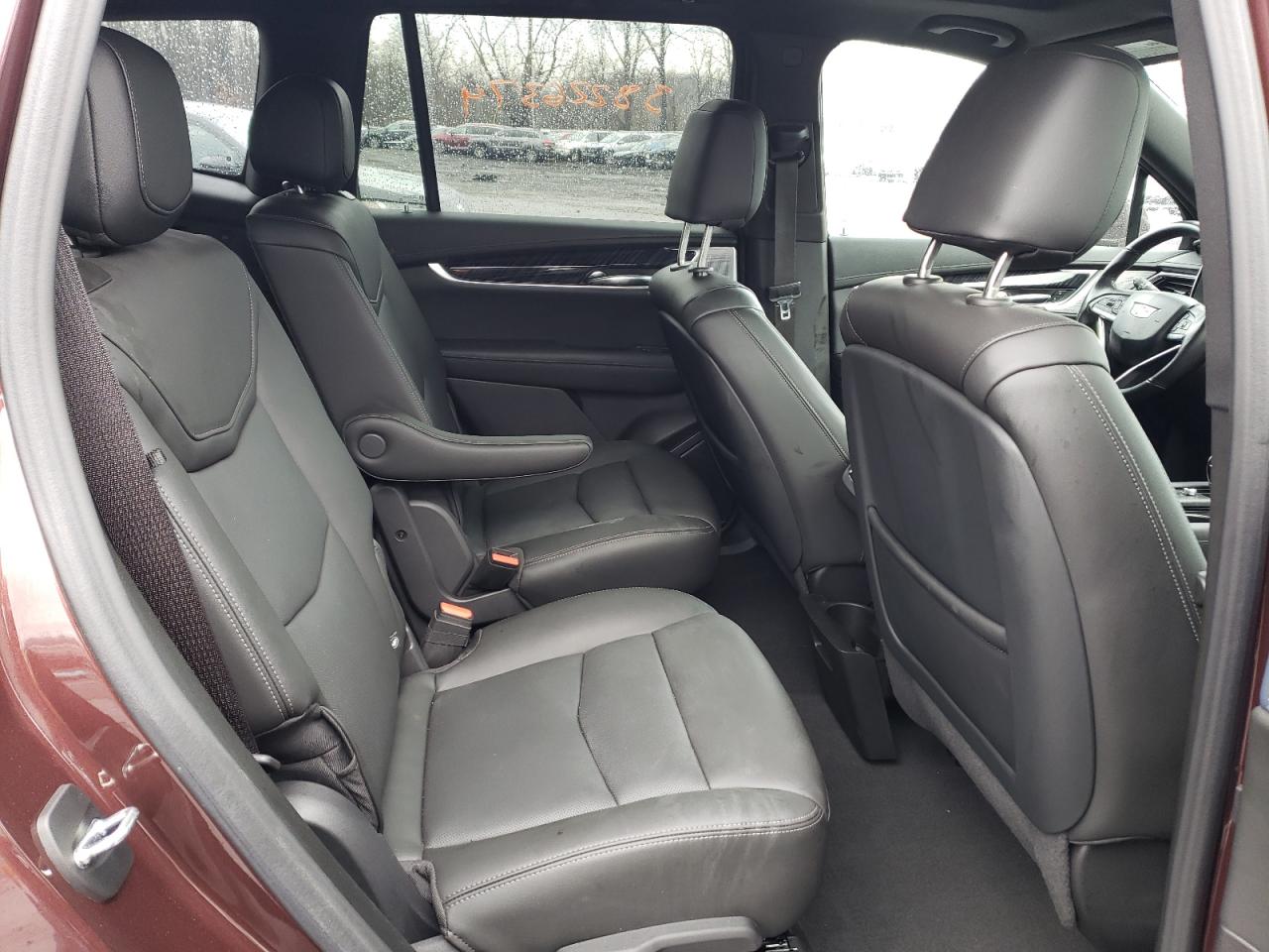 Photo 10 VIN: 1GYKPDRS2PZ130684 - CADILLAC XT6 