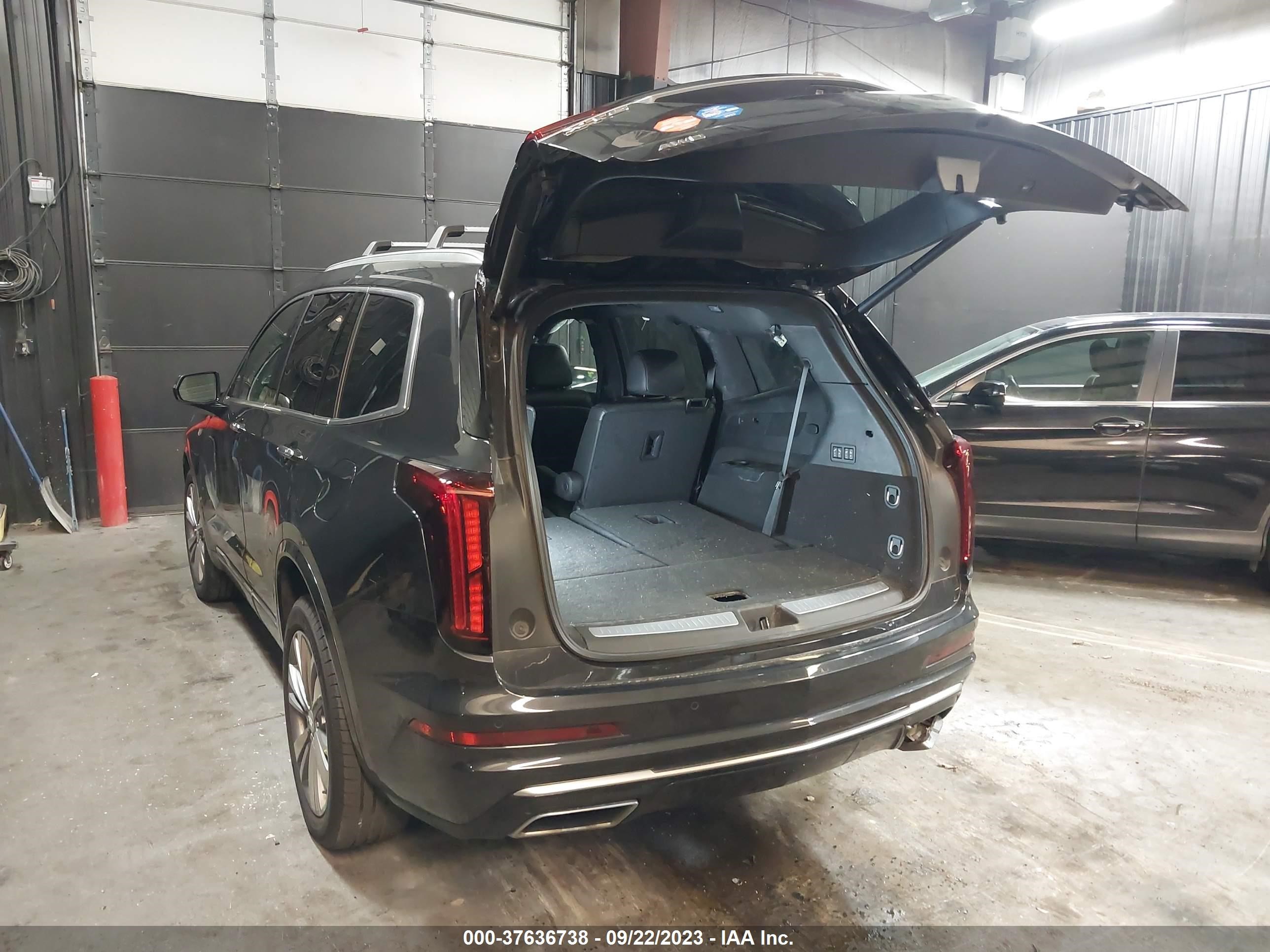 Photo 2 VIN: 1GYKPDRS3LZ198308 - CADILLAC XT6 