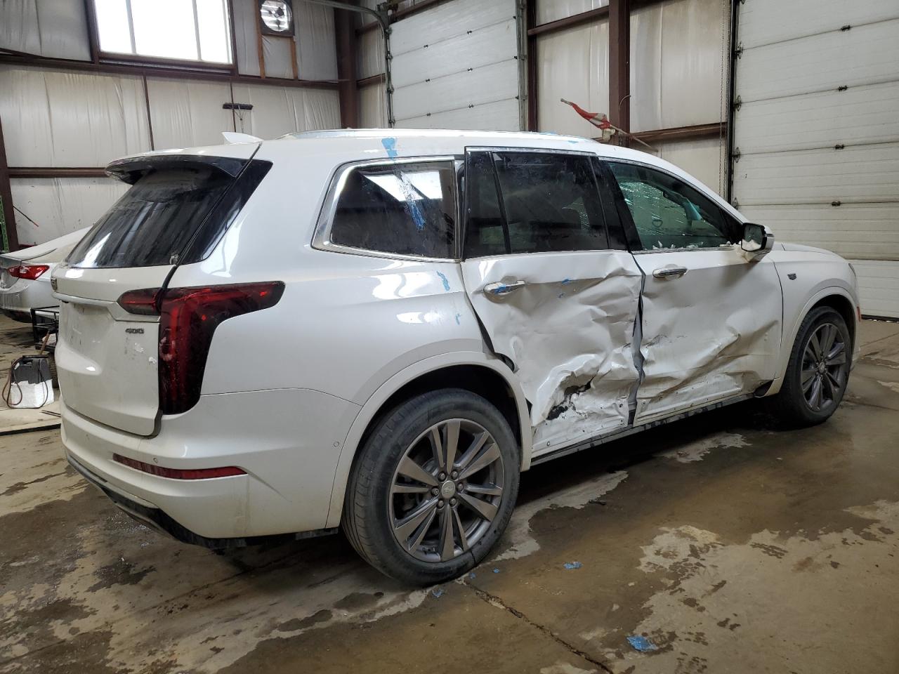 Photo 3 VIN: 1GYKPDRS6MZ149010 - CADILLAC XT6 