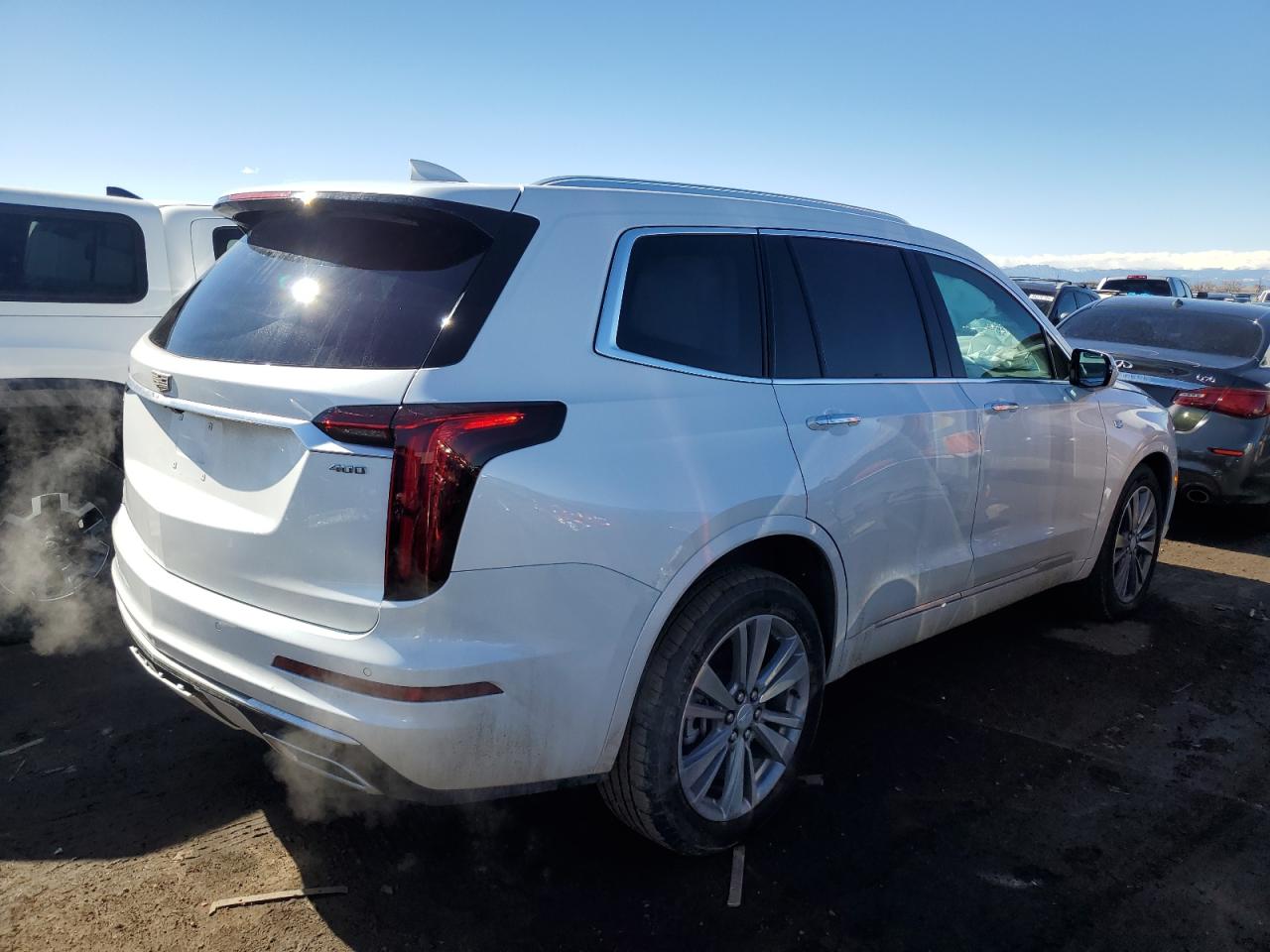 Photo 2 VIN: 1GYKPDRS6RZ726075 - CADILLAC XT6 