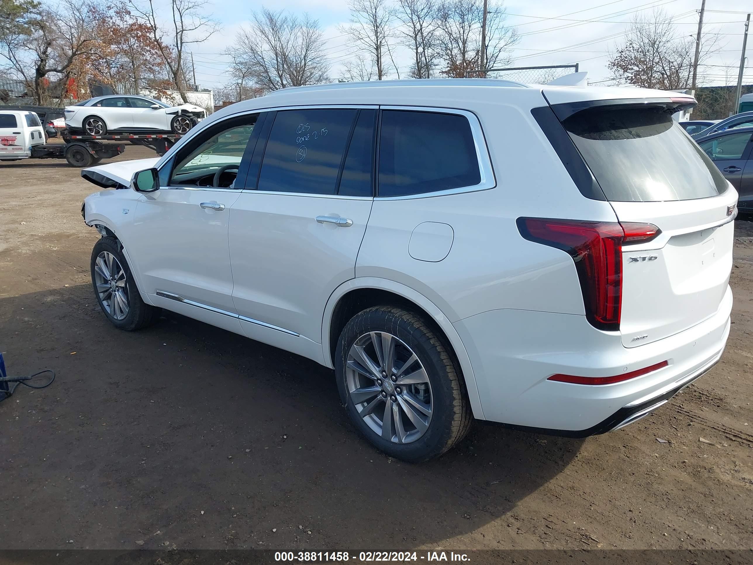 Photo 2 VIN: 1GYKPDRS9RZ725499 - CADILLAC XT6 