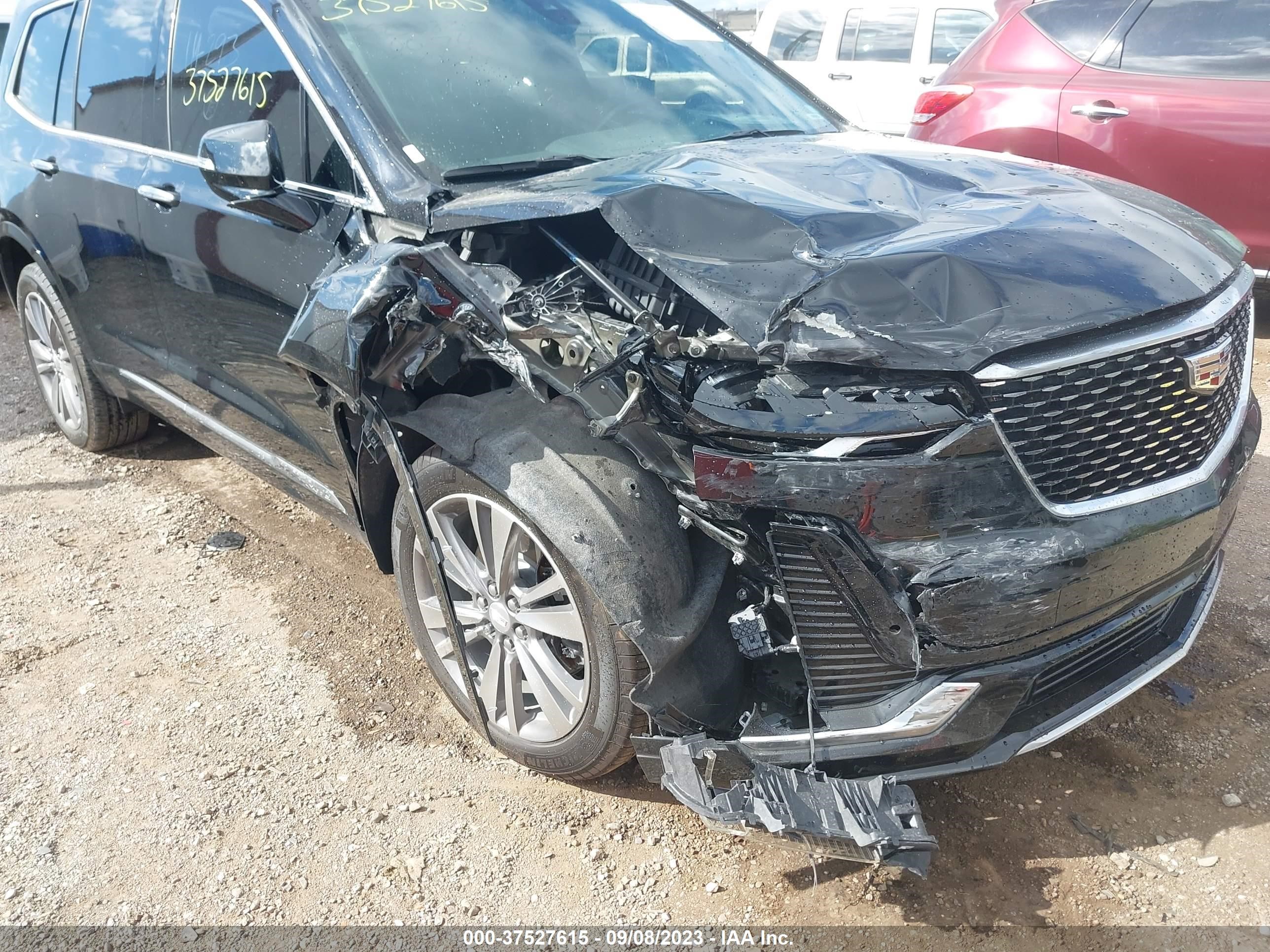 Photo 5 VIN: 1GYKPDRSXNZ114293 - CADILLAC XT6 