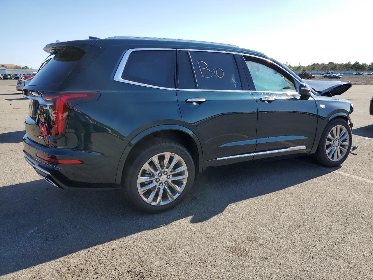 Photo 2 VIN: 1GYKPDRSXRZ735068 - CADILLAC XT6 