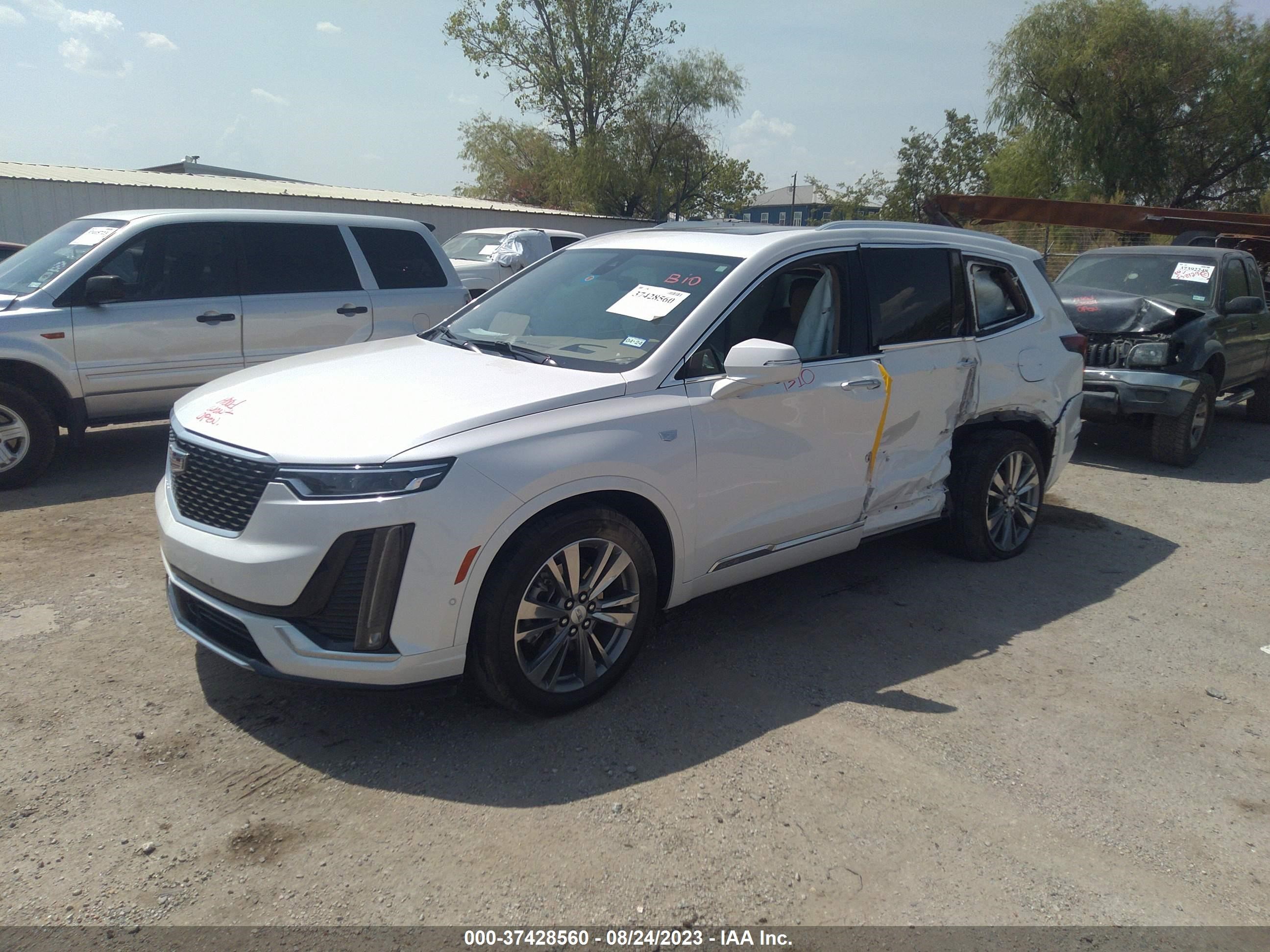 Photo 1 VIN: 1GYKPFRS1NZ149591 - CADILLAC XT6 