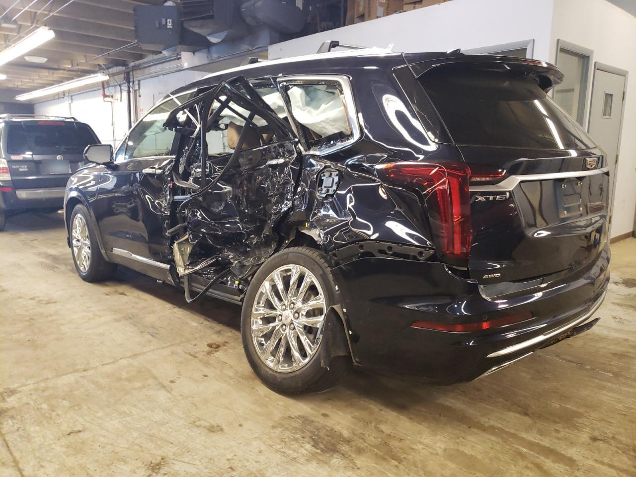 Photo 1 VIN: 1GYKPFRS3MZ198483 - CADILLAC XT6 