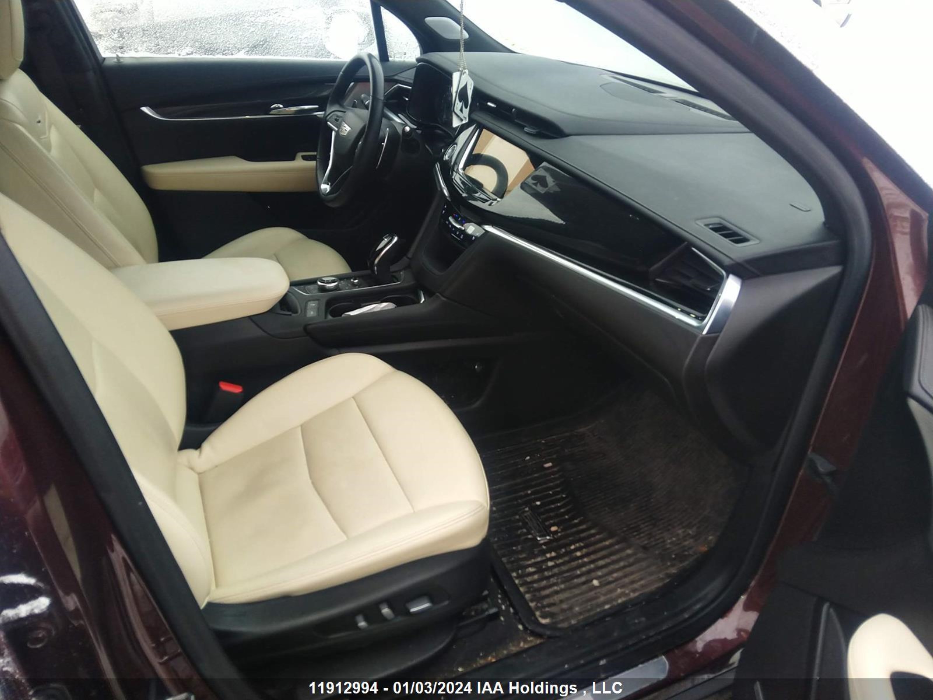 Photo 4 VIN: 1GYKPGRS0NZ156294 - CADILLAC XT6 