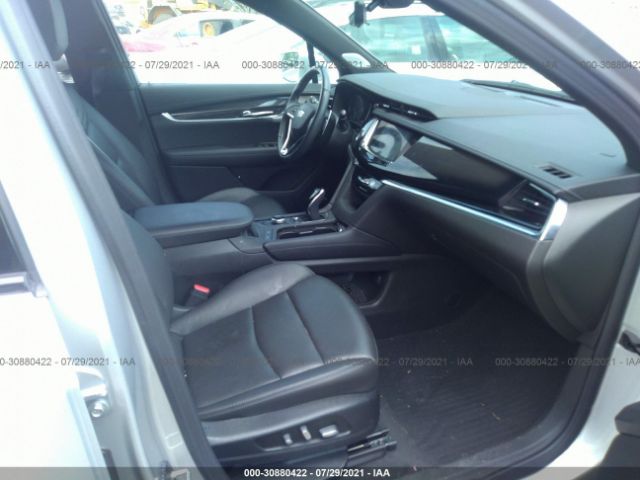 Photo 4 VIN: 1GYKPGRS2LZ130681 - CADILLAC XT6 