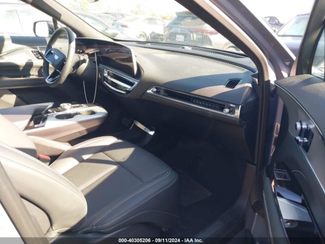 Photo 4 VIN: 1GYKPMRL7RZ139036 - CADILLAC LYRIQ 