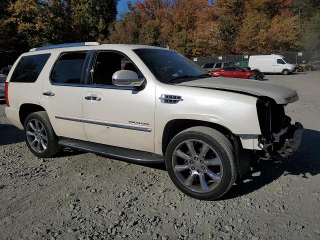 Photo 3 VIN: 1GYS3AEF4BR364305 - CADILLAC ESCALADE 