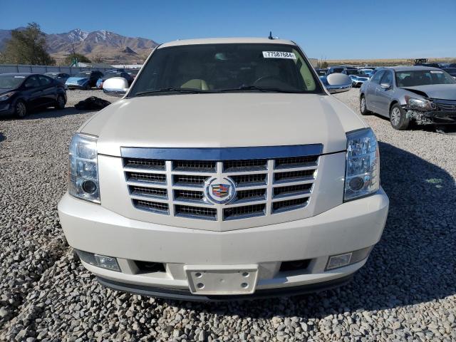 Photo 4 VIN: 1GYS3AEF9DR325454 - CADILLAC ESCALADE 