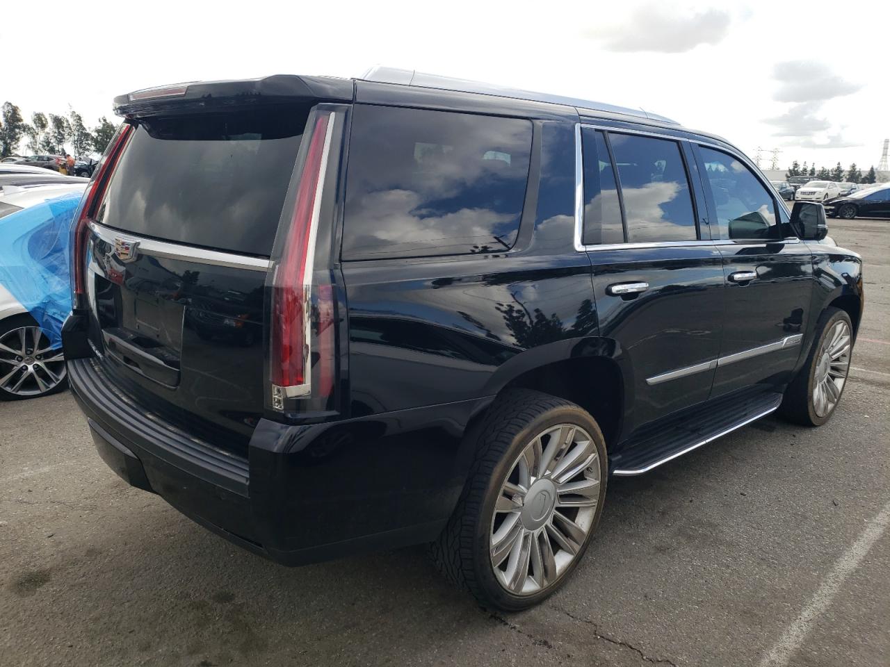 Photo 2 VIN: 1GYS3AKJ7GR481277 - CADILLAC ESCALADE 