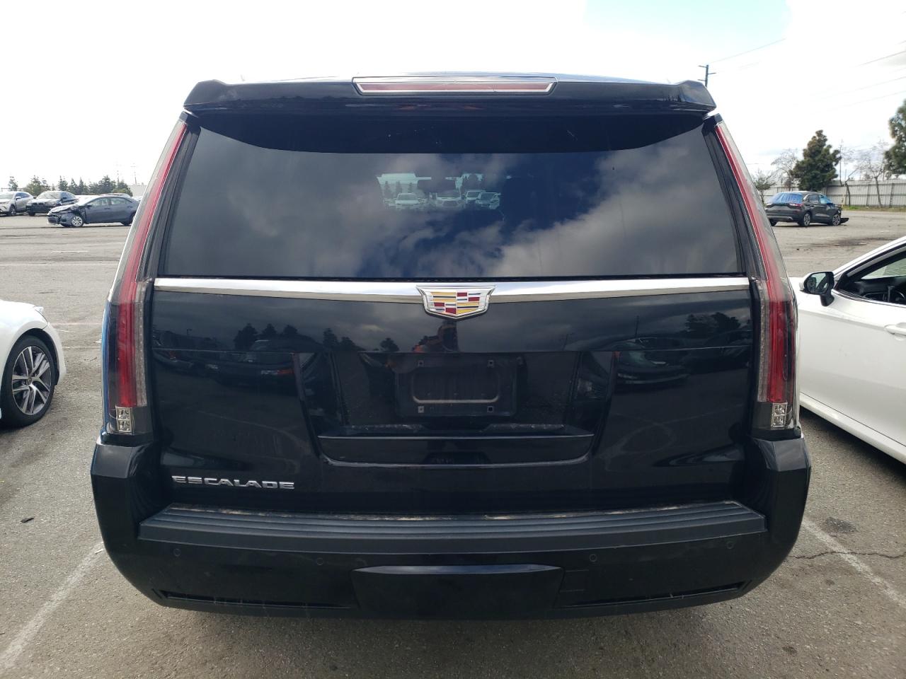 Photo 5 VIN: 1GYS3AKJ7GR481277 - CADILLAC ESCALADE 