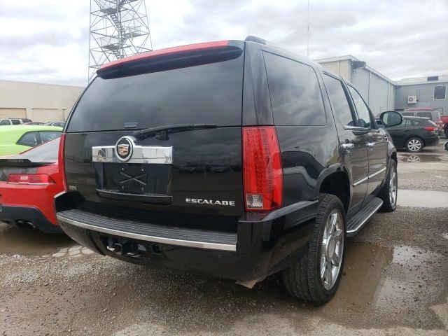 Photo 5 VIN: 1GYS3BEF0CR320437 - CADILLAC ESCALADE 