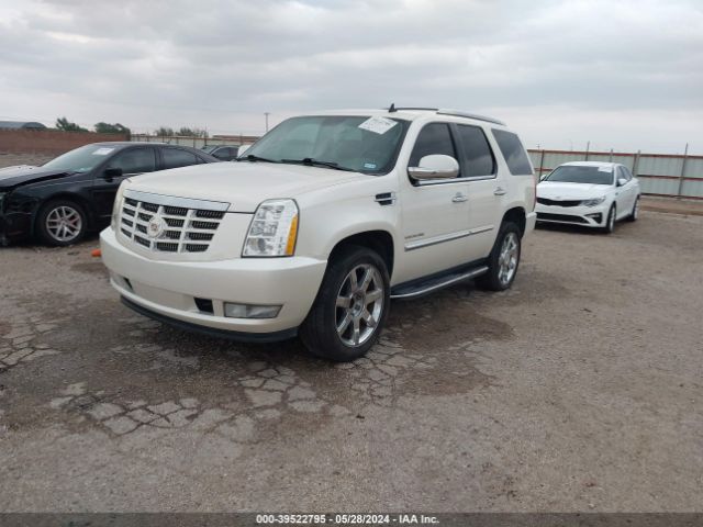 Photo 1 VIN: 1GYS3BEF2DR282940 - CADILLAC ESCALADE 