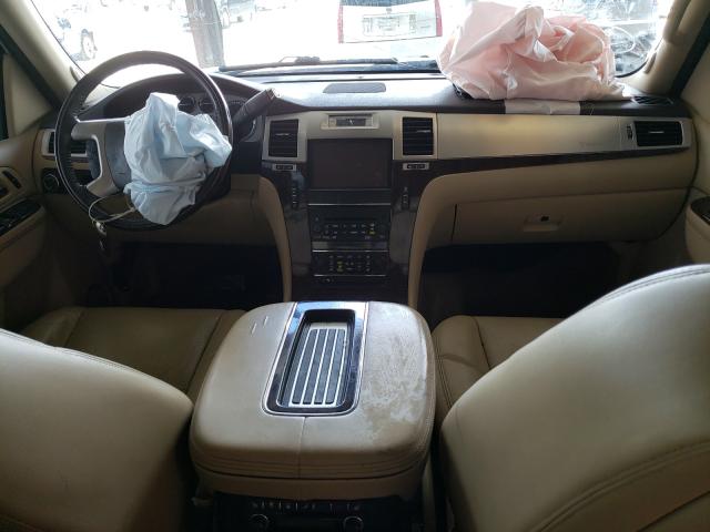 Photo 8 VIN: 1GYS3BEF4CR241420 - CADILLAC ESCALADE L 