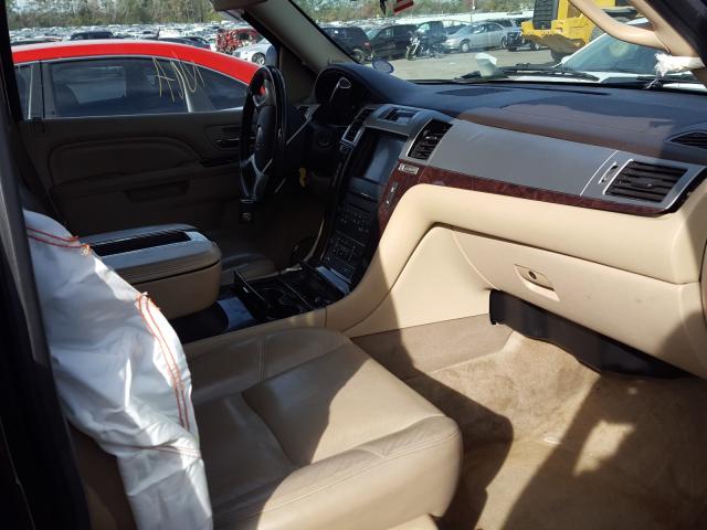 Photo 4 VIN: 1GYS3BEF5CR108052 - CADILLAC ESCALADE L 