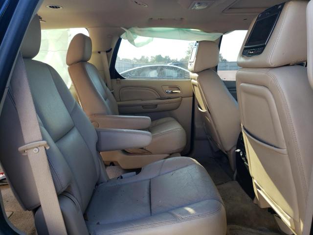 Photo 10 VIN: 1GYS3BEF7CR317504 - CADILLAC ESCALADE 