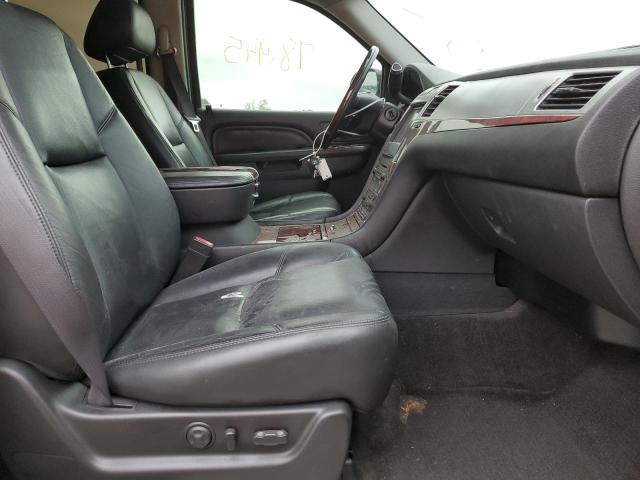 Photo 4 VIN: 1GYS3BEF8CR142289 - CADILLAC ESCALADE L 