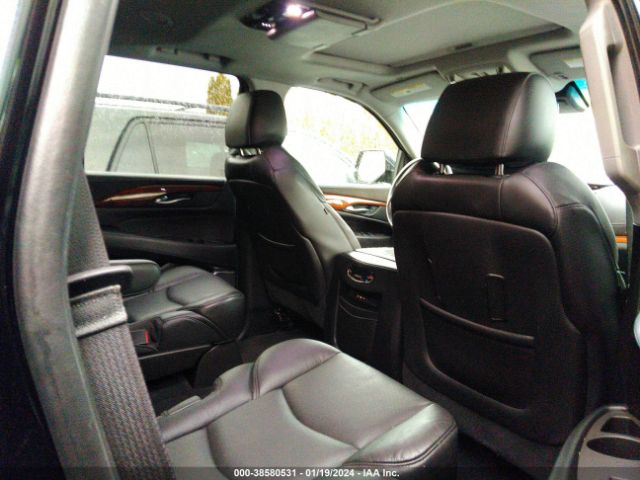 Photo 7 VIN: 1GYS3BKJ2GR324004 - CADILLAC ESCALADE 