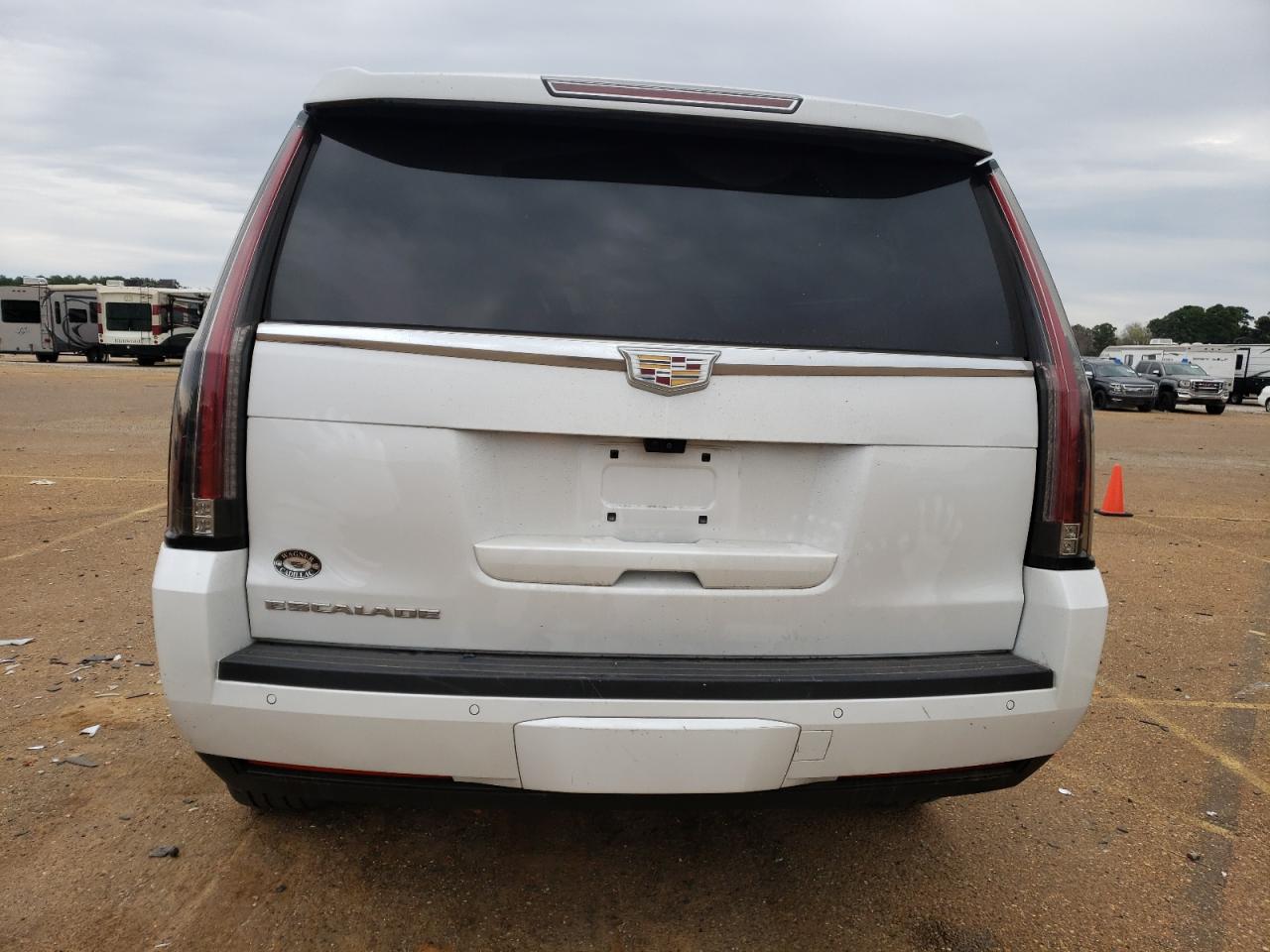 Photo 5 VIN: 1GYS3BKJ2LR129031 - CADILLAC ESCALADE 