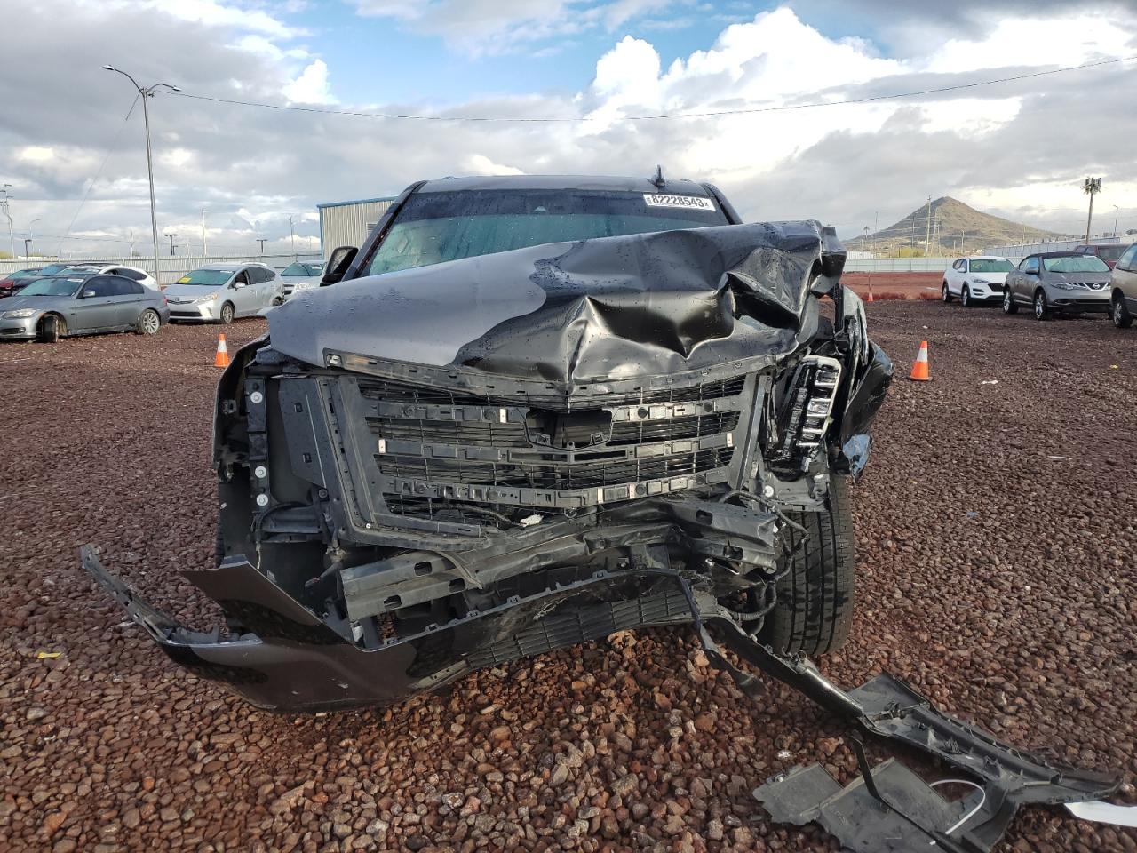 Photo 4 VIN: 1GYS3BKJ5HR152018 - CADILLAC ESCALADE L 