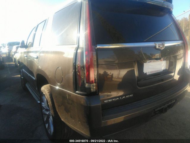 Photo 2 VIN: 1GYS3BKJ9LR170997 - CADILLAC ESCALADE 