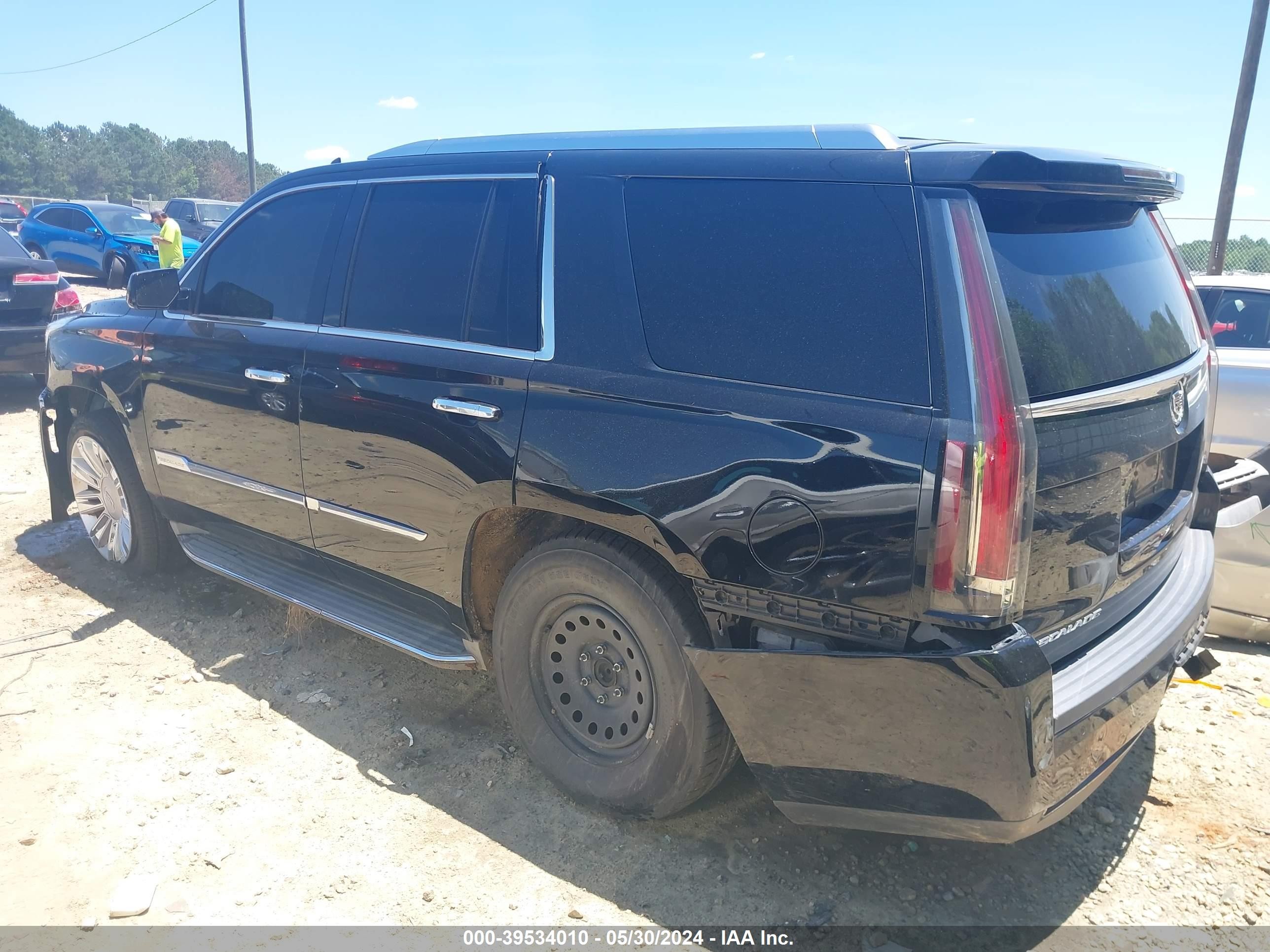 Photo 2 VIN: 1GYS3BKJXFR301133 - CADILLAC ESCALADE 