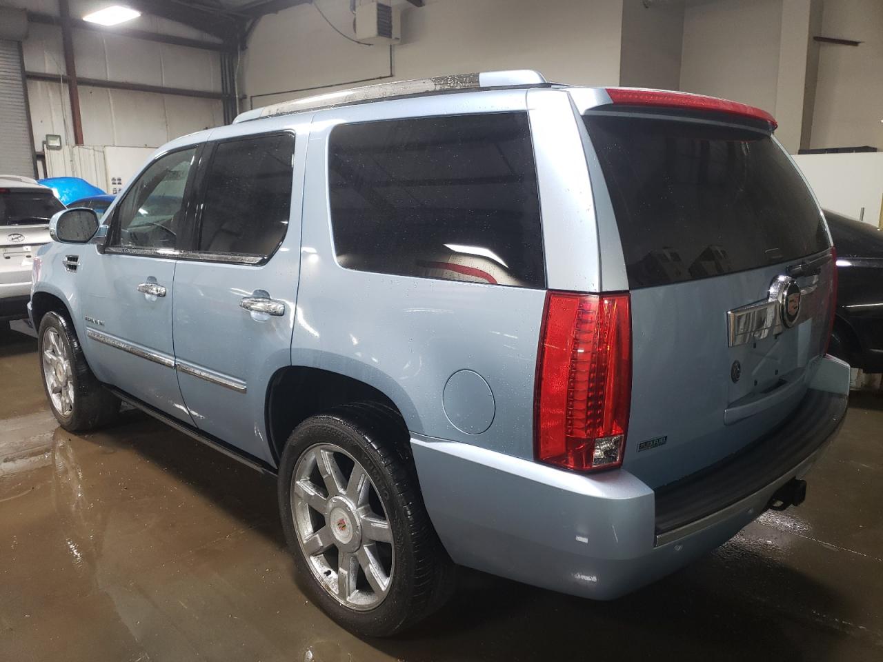 Photo 1 VIN: 1GYS3CEF1BR278123 - CADILLAC ESCALADE 