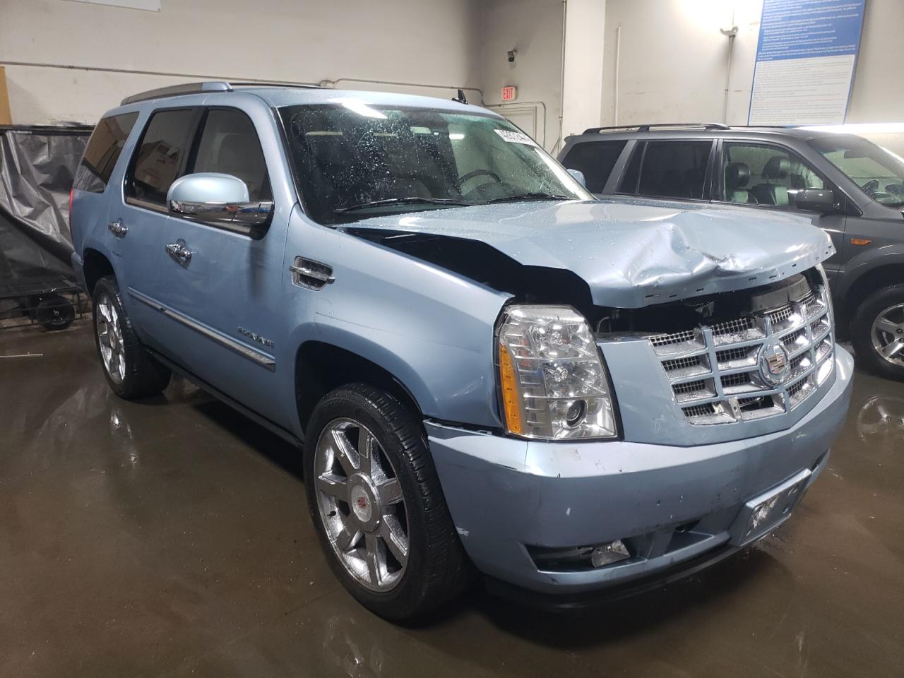 Photo 3 VIN: 1GYS3CEF1BR278123 - CADILLAC ESCALADE 