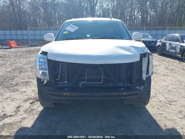 Photo 5 VIN: 1GYS3CEF1DR134915 - CADILLAC ESCALADE 