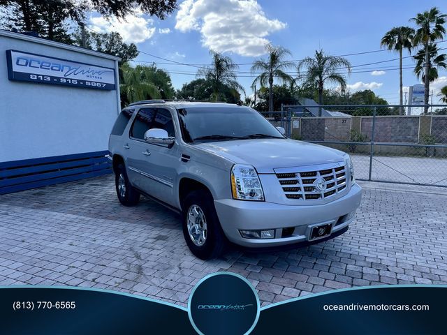 Photo 1 VIN: 1GYS3CEF2BR141305 - CADILLAC ESCALADE 