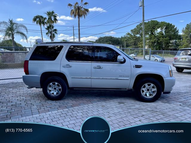 Photo 3 VIN: 1GYS3CEF2BR141305 - CADILLAC ESCALADE 