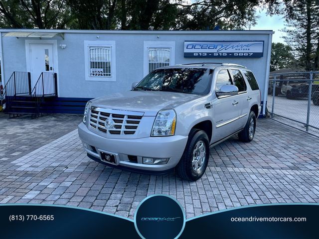 Photo 2 VIN: 1GYS3CEF2BR141305 - CADILLAC ESCALADE 