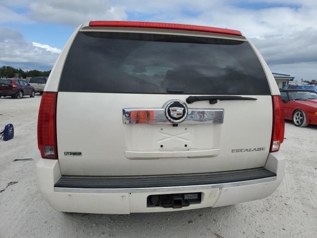 Photo 5 VIN: 1GYS3CEF3BR142799 - CADILLAC ESCALADE 