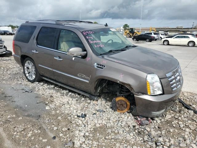 Photo 3 VIN: 1GYS3CEF3BR148893 - CADILLAC ESCALADE P 