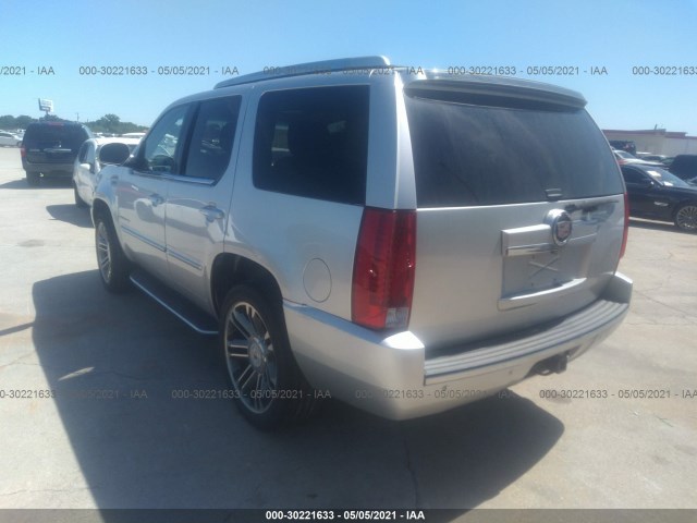 Photo 2 VIN: 1GYS3CEF5DR238839 - CADILLAC ESCALADE 