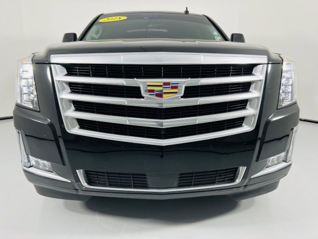 Photo 1 VIN: 1GYS3CKJ0JR210032 - CADILLAC ESCALADE 