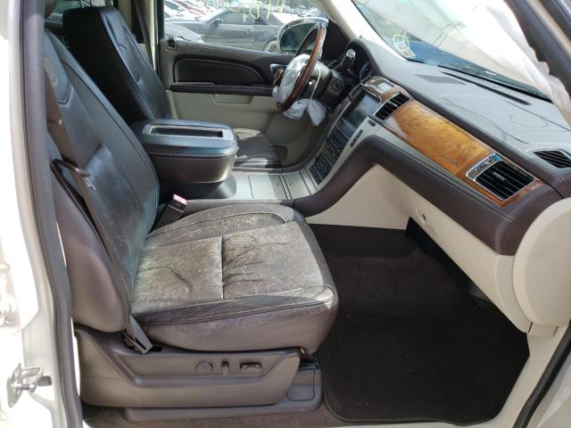 Photo 4 VIN: 1GYS3DEF3BR267744 - CADILLAC ESCALADE P 