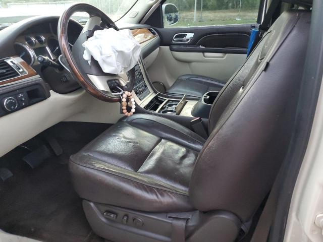 Photo 6 VIN: 1GYS3DEF7DR244471 - CADILLAC ESCALADE P 