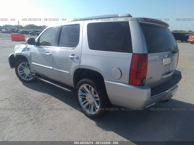 Photo 2 VIN: 1GYS3DEF8CR250634 - CADILLAC ESCALADE 