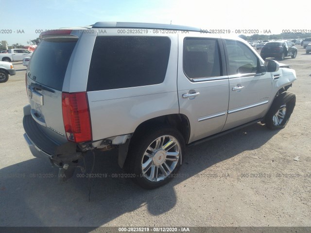 Photo 3 VIN: 1GYS3DEF8CR250634 - CADILLAC ESCALADE 