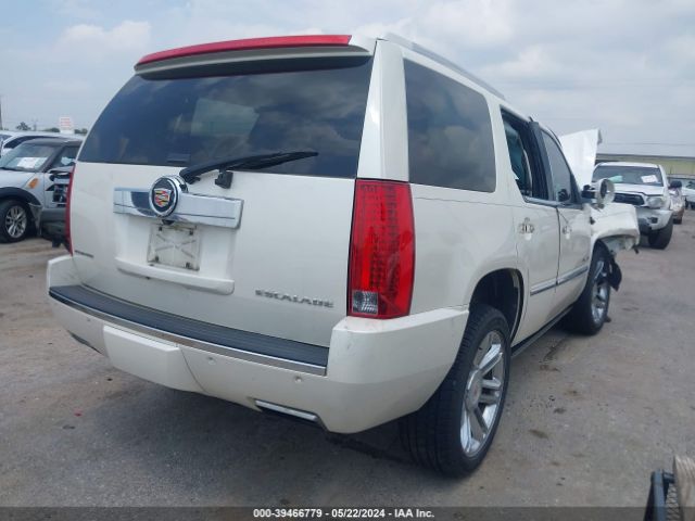 Photo 3 VIN: 1GYS3DEF8ER120212 - CADILLAC ESCALADE 