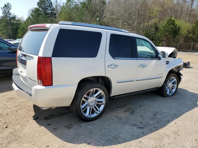 Photo 2 VIN: 1GYS3DEFXCR135243 - CADILLAC ESCALADE P 