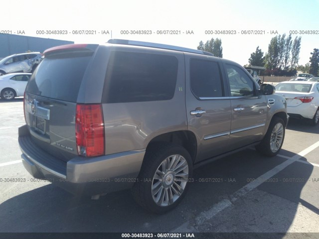 Photo 3 VIN: 1GYS3EEJ4CR305834 - CADILLAC ESCALADE HYBRID 