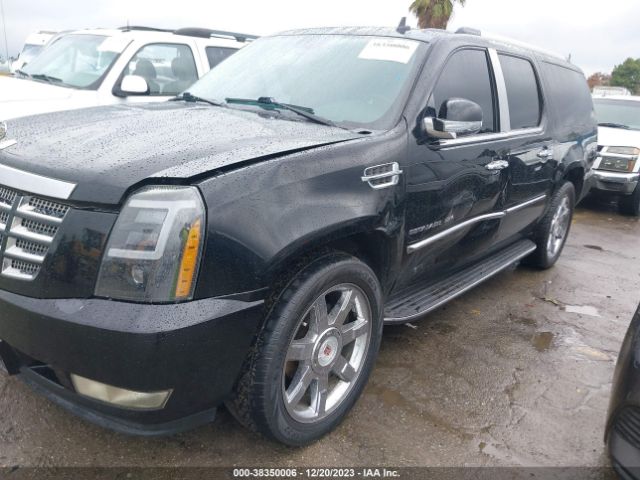 Photo 1 VIN: 1GYS3GEF4CR290937 - CADILLAC ESCALADE ESV 